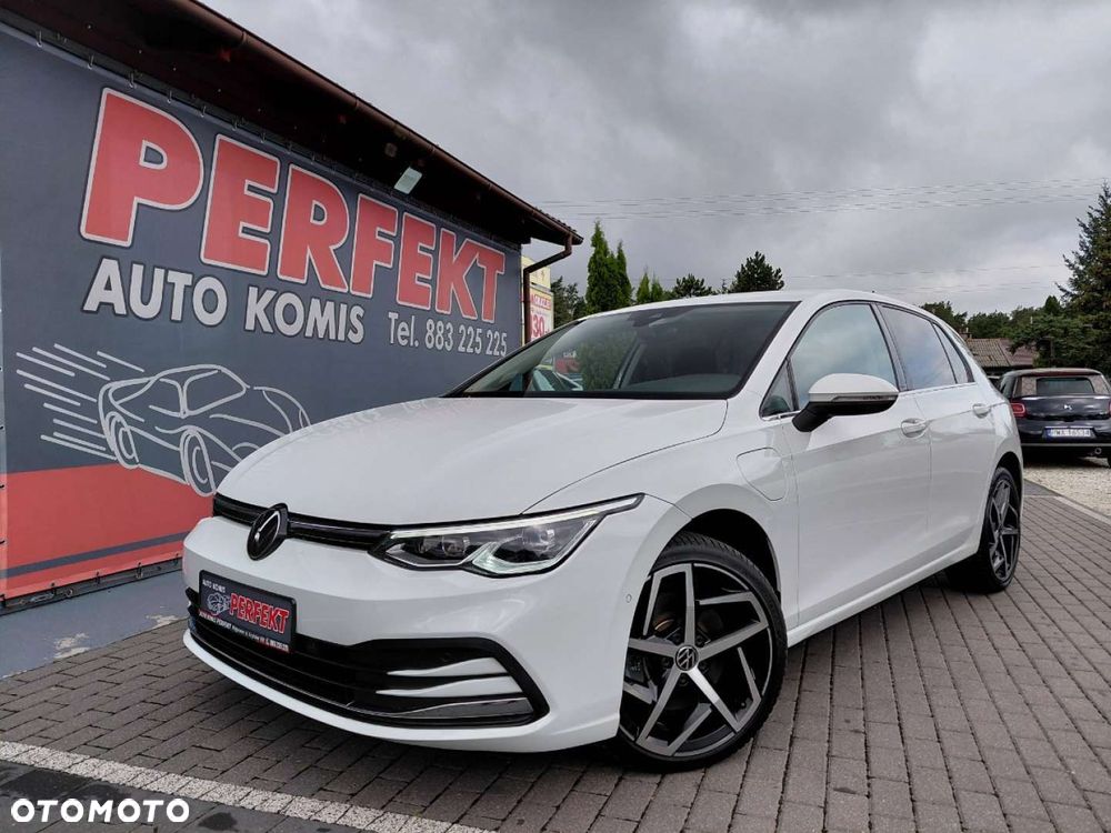 Volkswagen Golf - 2