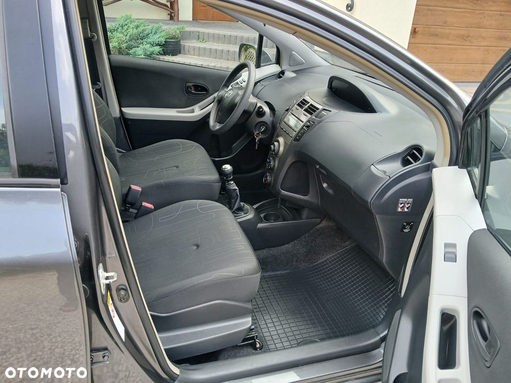 Toyota Yaris 1.33 VVT-i Life - 9