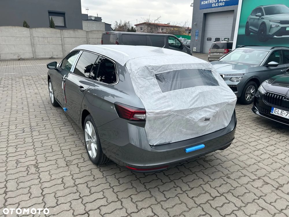 Skoda Superb 2.0 TDI SCR Drive DSG - 3