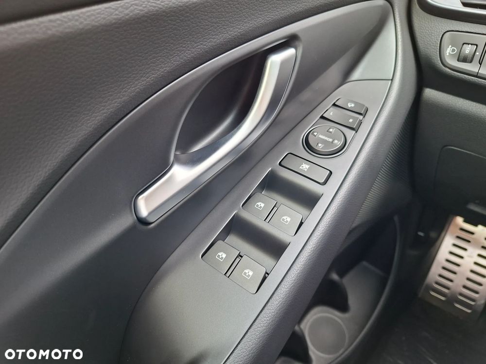 Hyundai i30 - 15