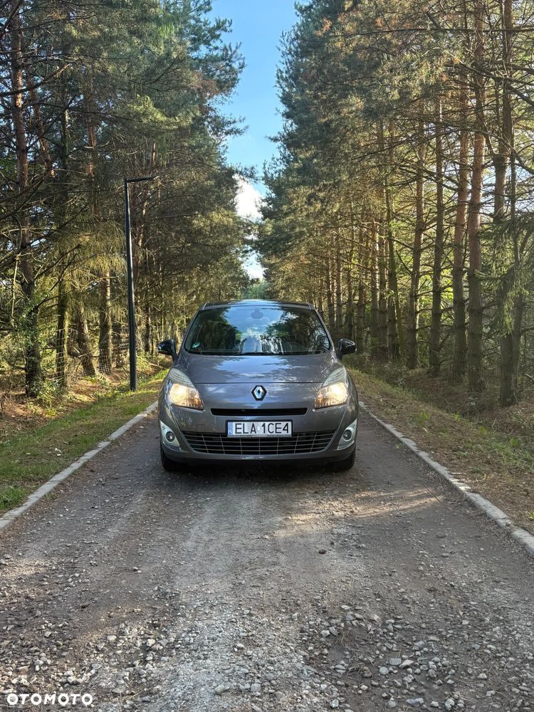 Renault Scenic 2.0 16V Bose Edition CVT - 3