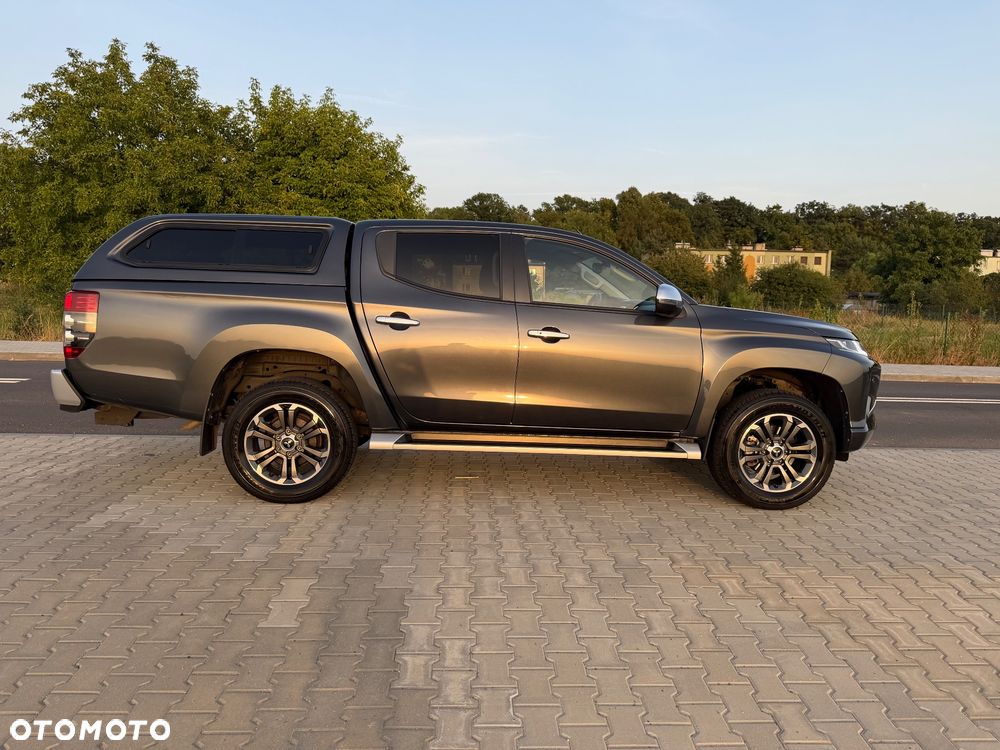 Mitsubishi L200 2.2 d DC Instyle Plus - 4