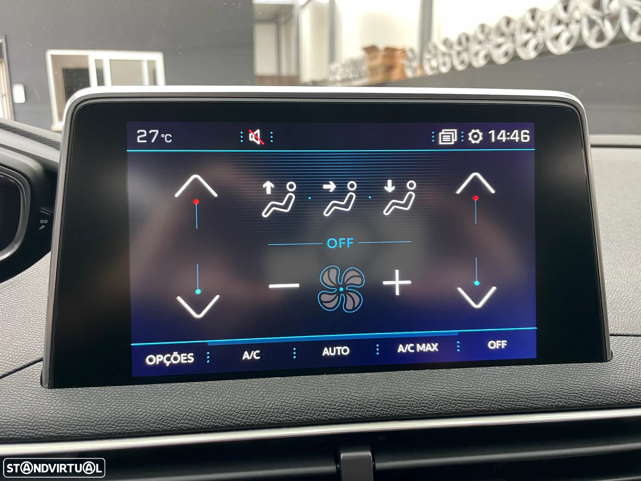 Peugeot 5008 1.6 BlueHDi Style EAT6 - 20