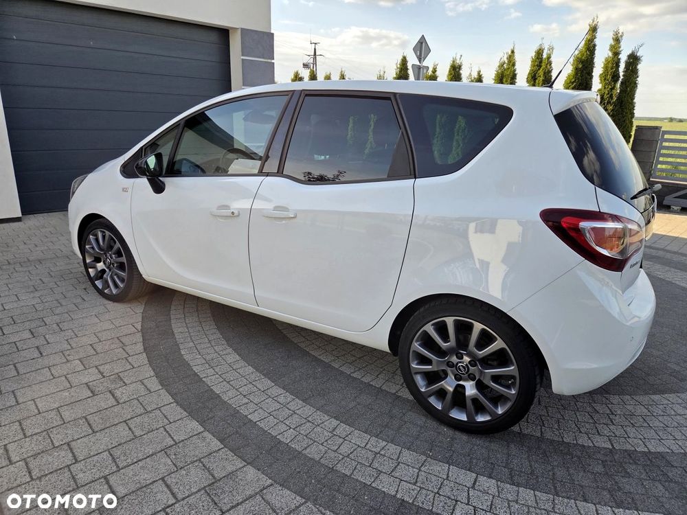 Opel Meriva - 10
