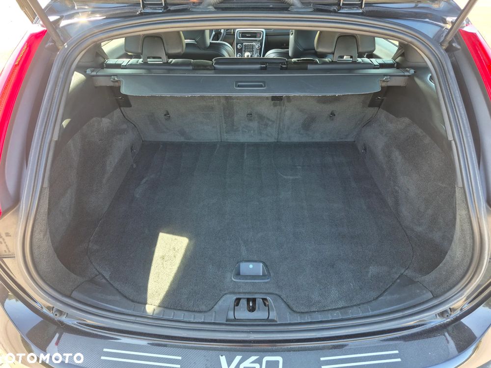 Volvo V60 - 16