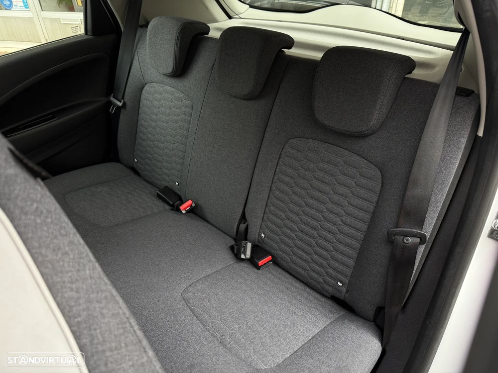 Renault Zoe (c/ Bateria) EV50 110hp Evolution - 16