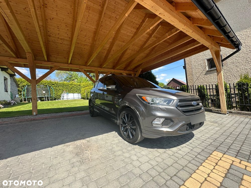 Ford Kuga 2.0 TDCi 4x4 ST-Line - 28