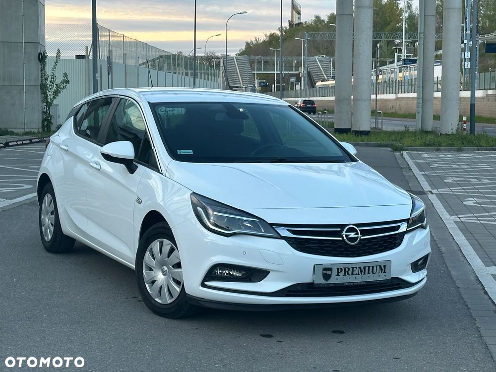 Opel Astra - 2