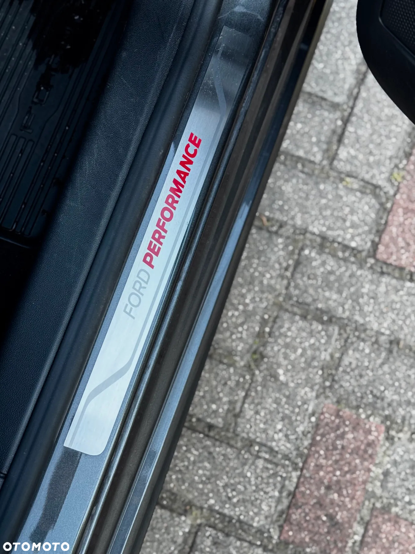 Ford Focus 2.3 EcoBoost ST X - 16