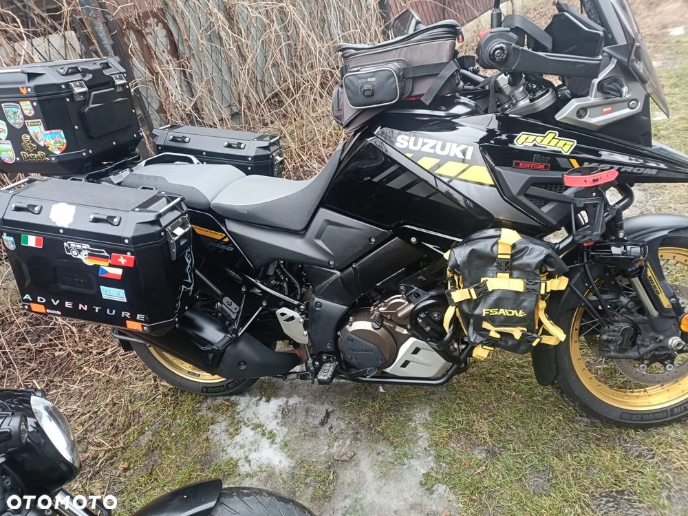 Suzuki V-STROM - 1