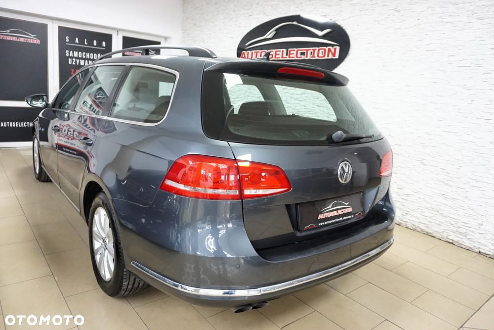Volkswagen Passat 2.0 TDI Comfortline - 9