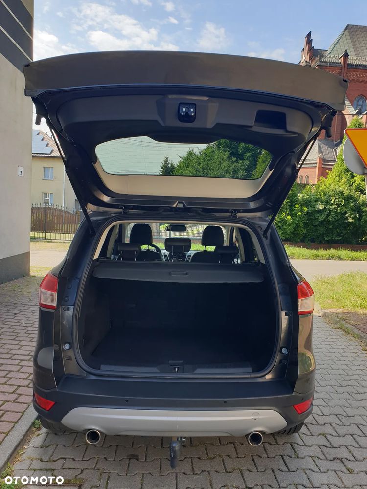 Ford Kuga 2.0 TDCi 4x4 Titanium - 38