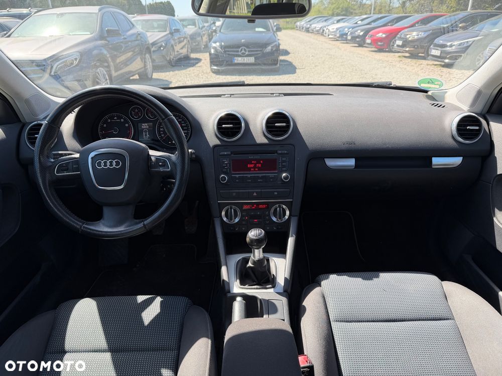 Audi A3 Sportback 1.6 Ambition - 26