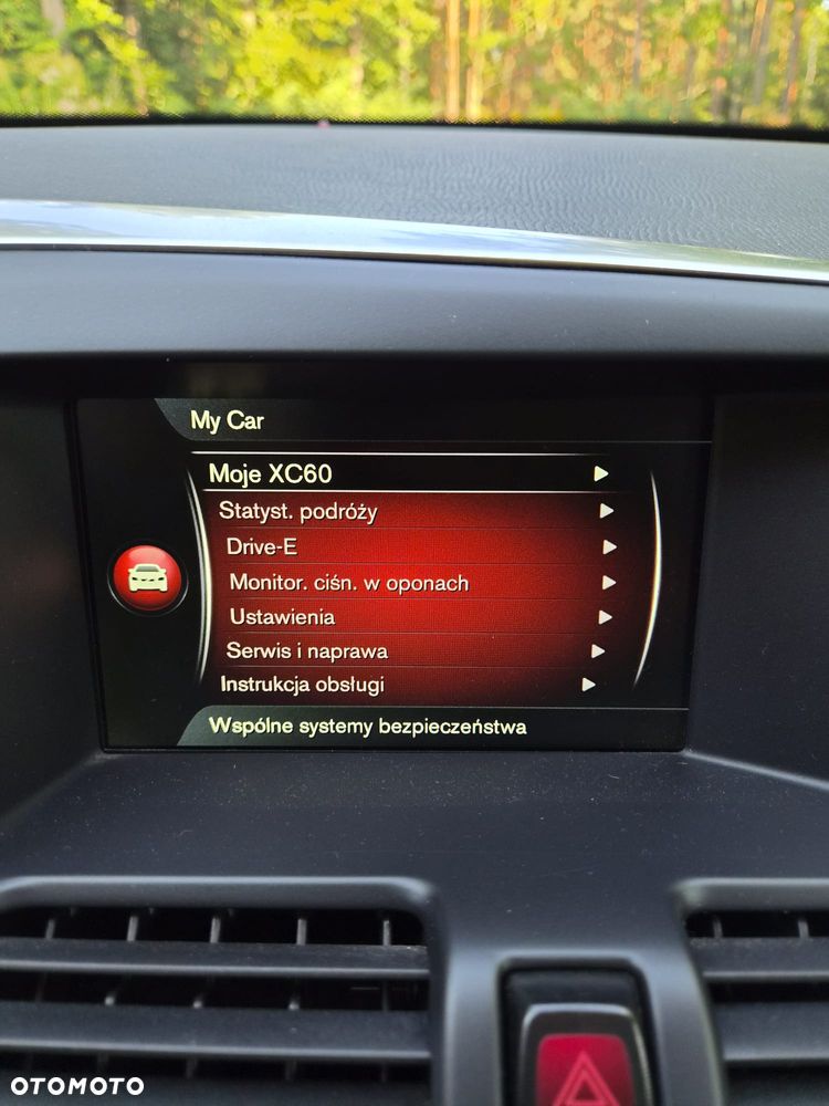 Volvo XC 60 T6 Drive-E Momentum - 25