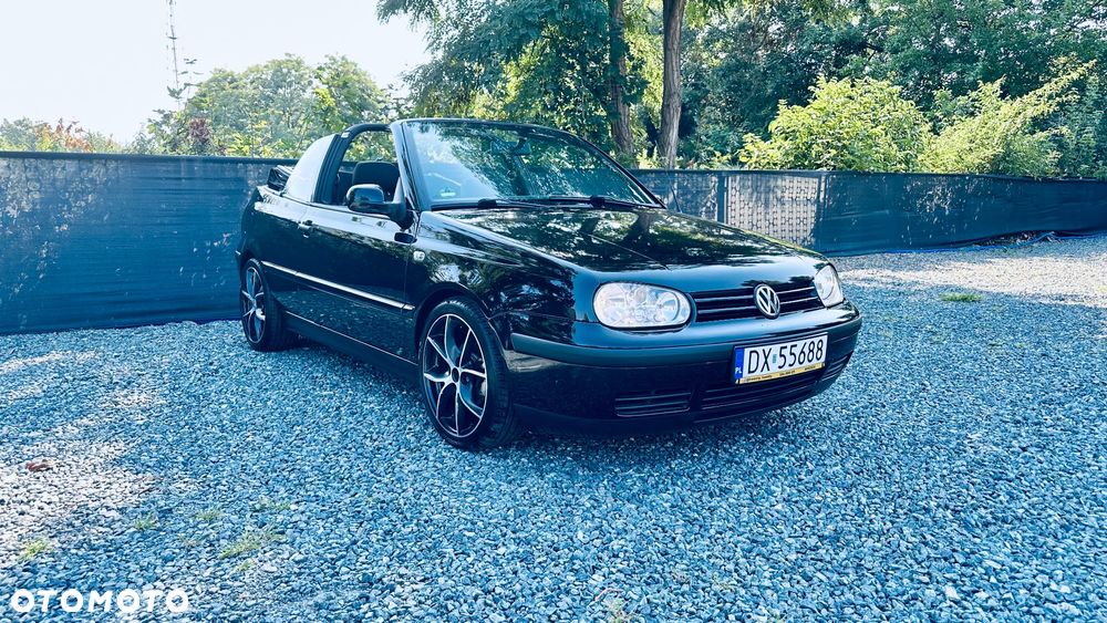 Volkswagen Golf 1.8 CL - 28