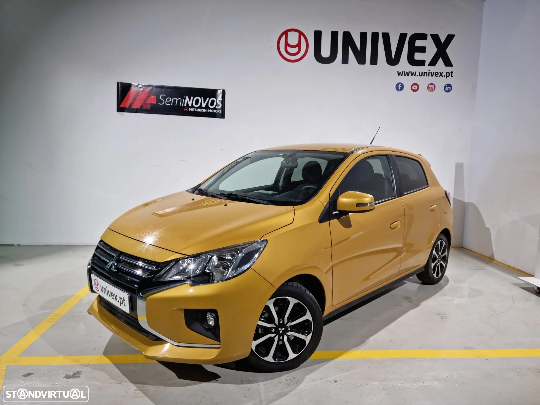Mitsubishi Space Star 1.2 Intense Connect Edition - 10