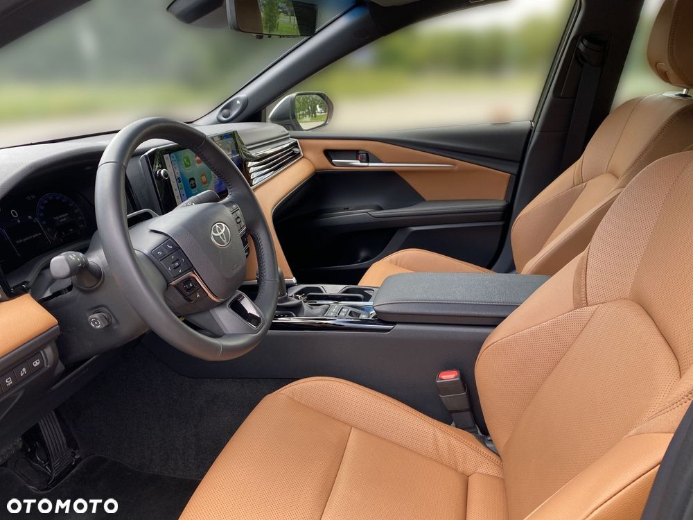 Toyota Camry - 15