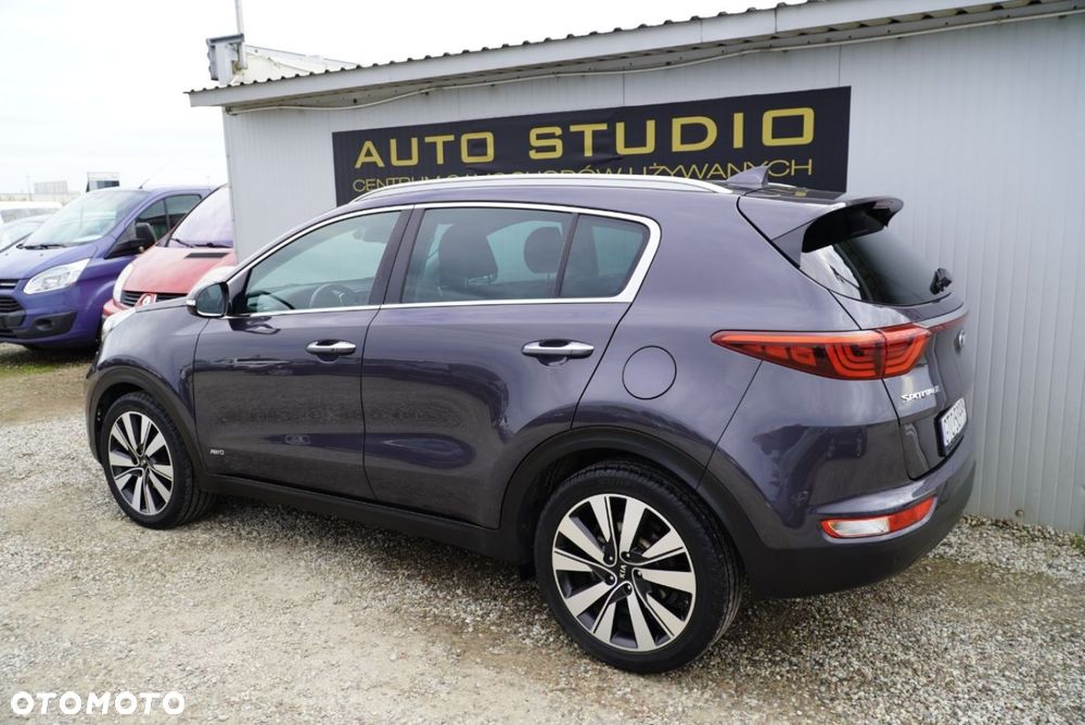 Kia Sportage 2.0 CRDI 184 4WD Automatik Spirit - 39