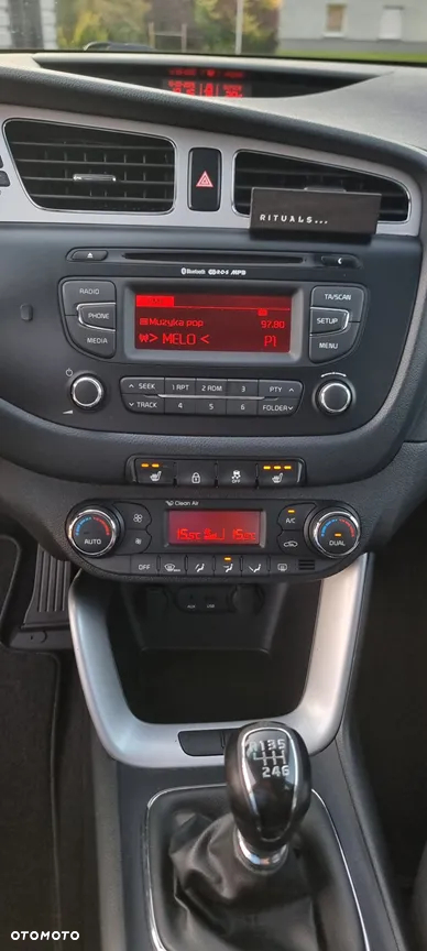 Kia Ceed Cee'd 1.6 GDI Business Line - 19