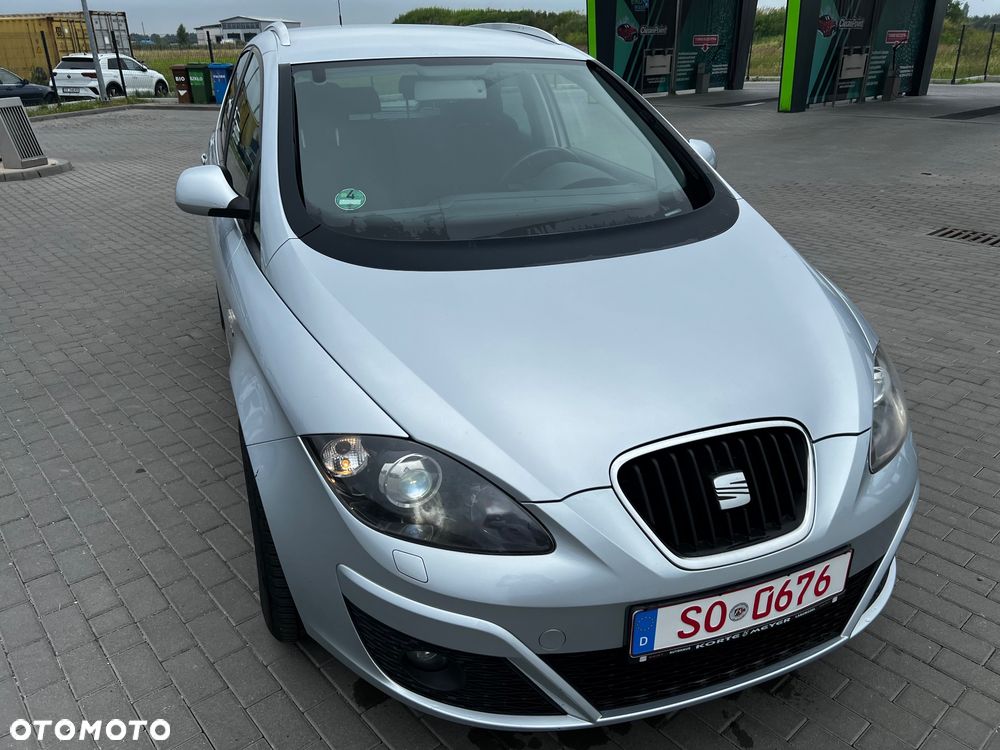 Seat Altea XL 2.0 TDI DPF DSG Stylance - 2