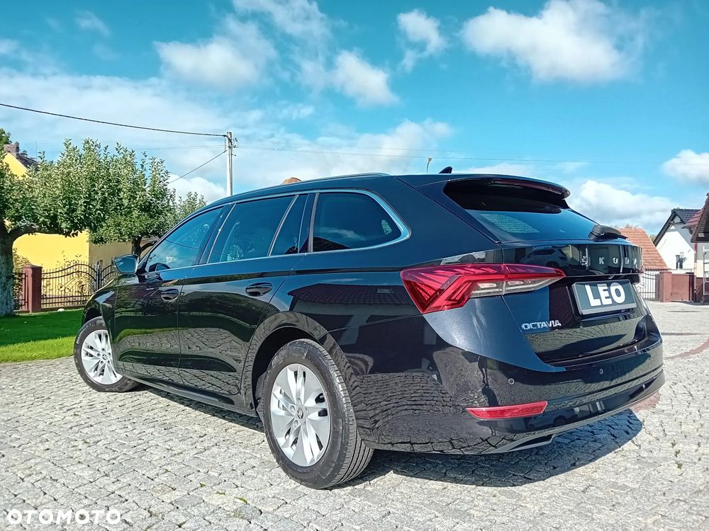 Skoda Octavia 2.0 TDI DSG Base - 18