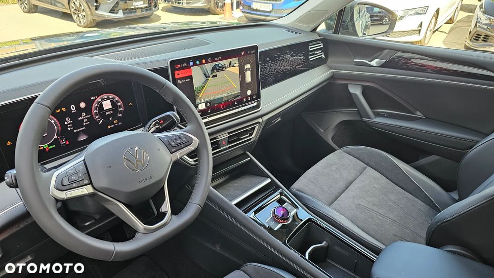 Volkswagen Tiguan - 28