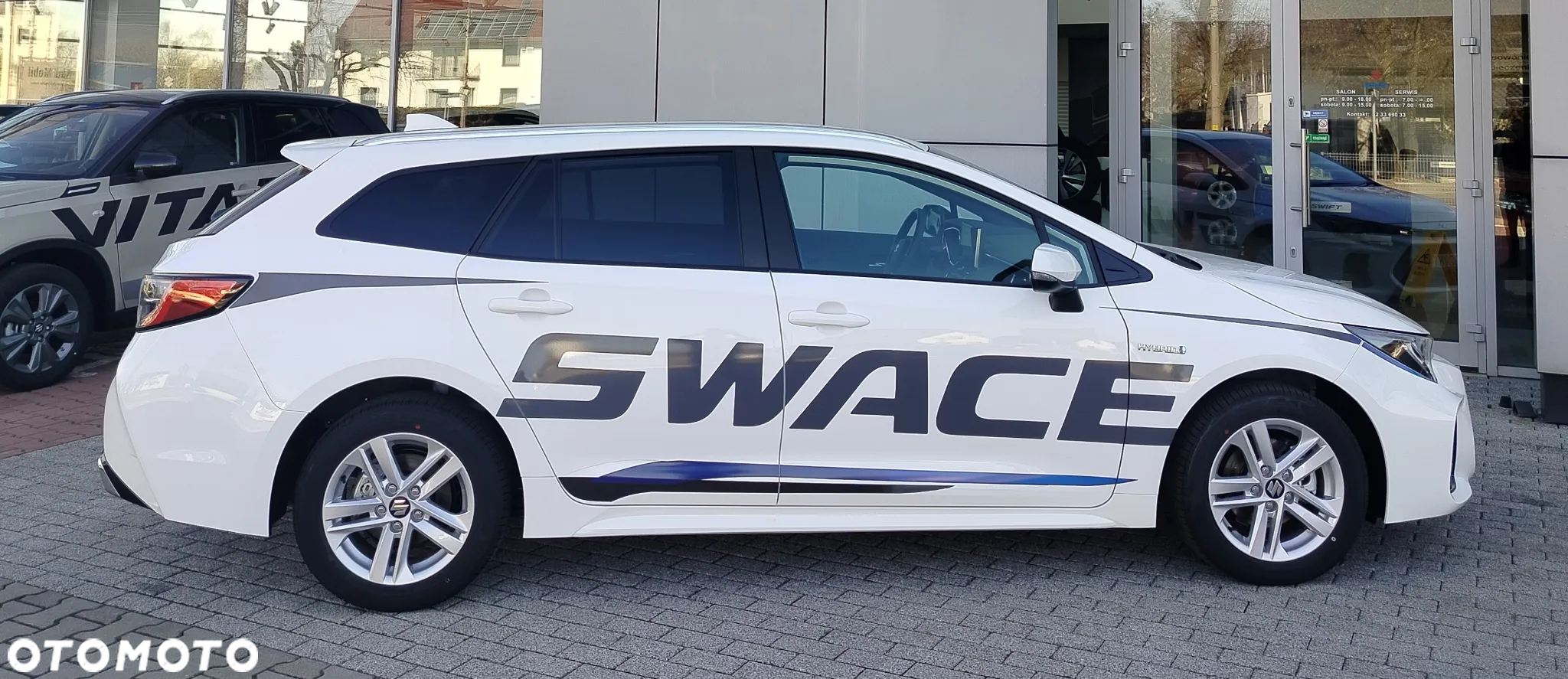 Suzuki Swace 1.8 Hybrid Premium Plus CVT - 6