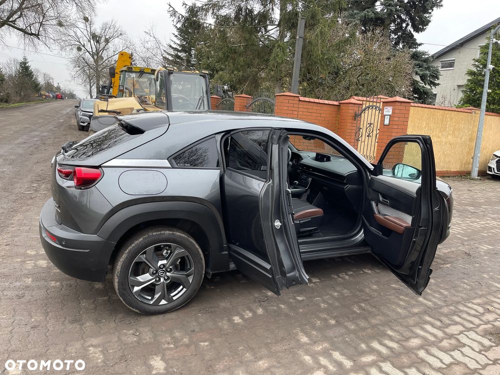 Mazda MX-30 e-SKYACTIV EXCLUSIVE-LINE - 35