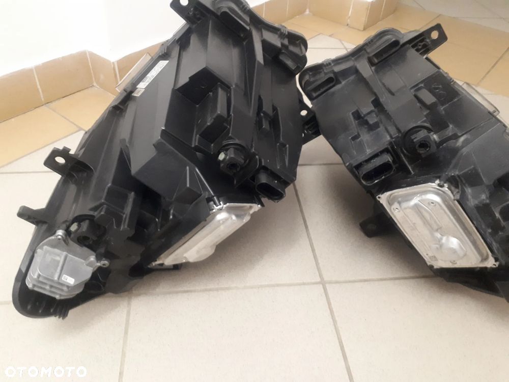 MERCEDES SPRINTER 907 910 LAMPY PRZEDNIE FULL LED KOMPLETNE - 2