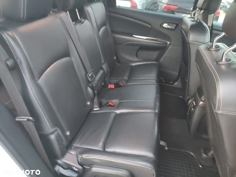 Fiat Freemont 2.0 Multijet Black Code AWD - 31