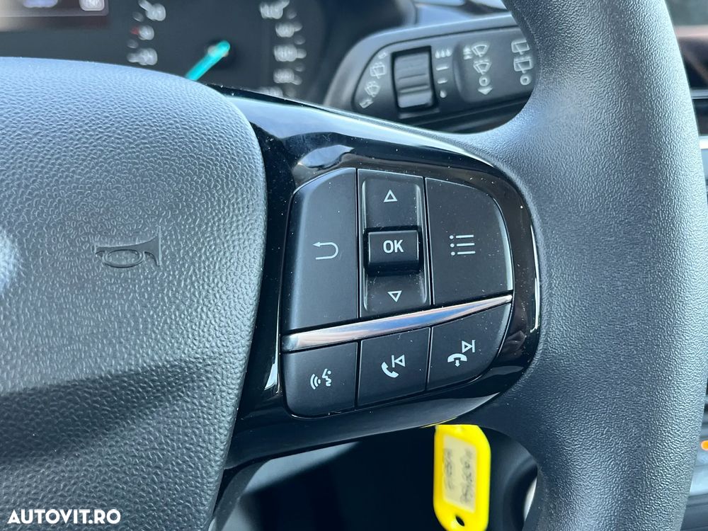 Ford Fiesta - 17