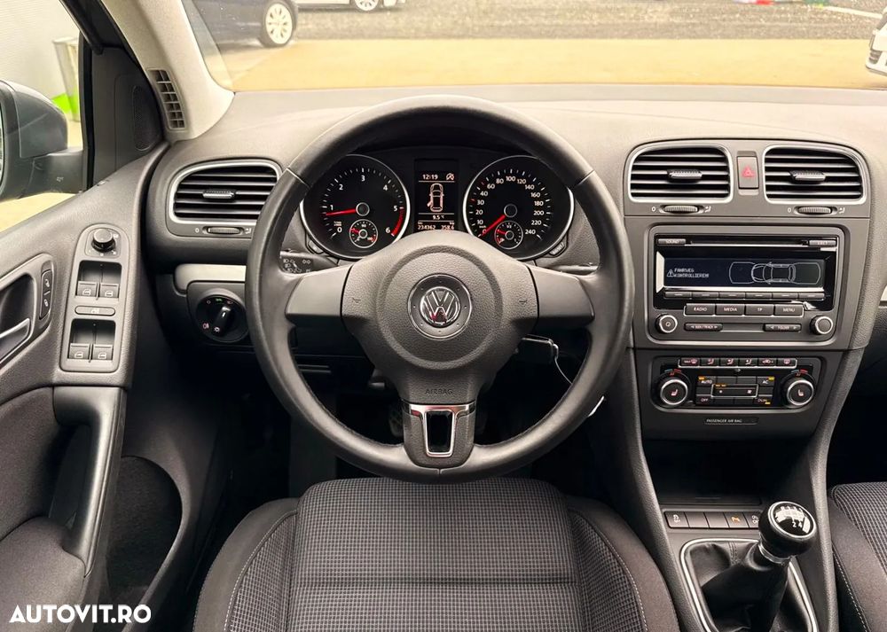 Volkswagen Golf 1.6 TDI DPF Comfortline - 7