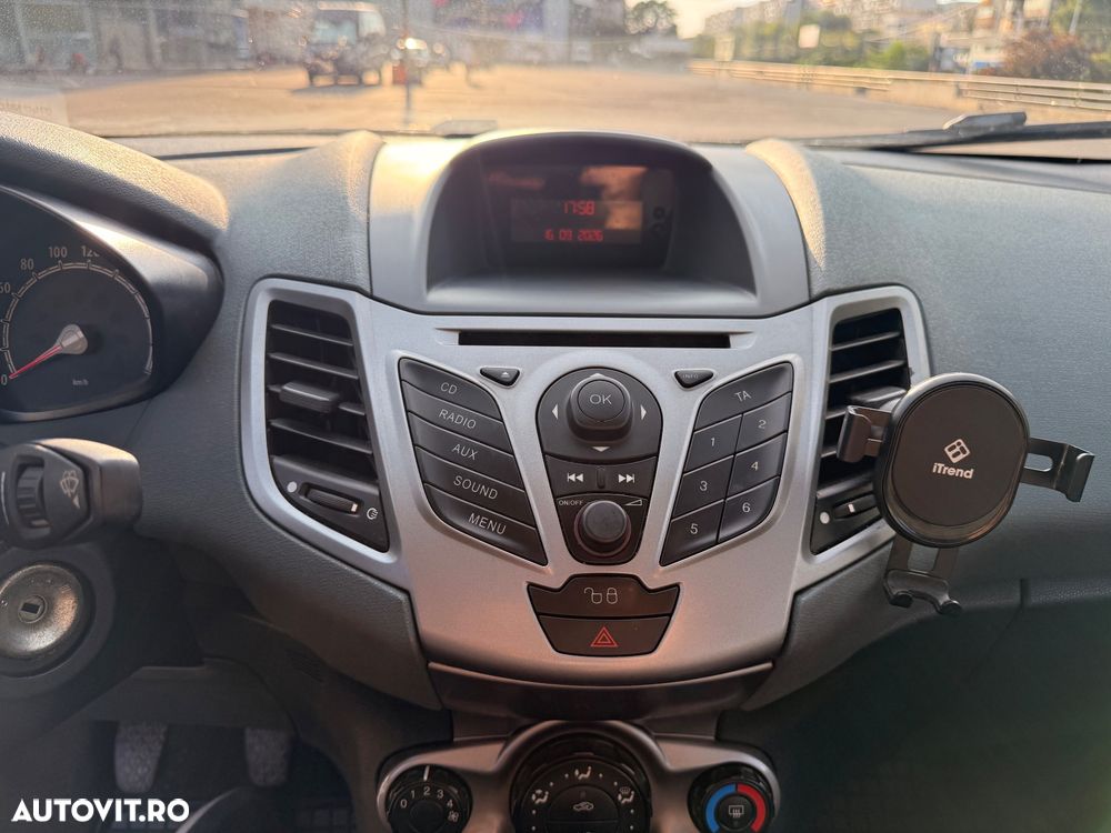 Ford Fiesta 1.25 Trend - 7
