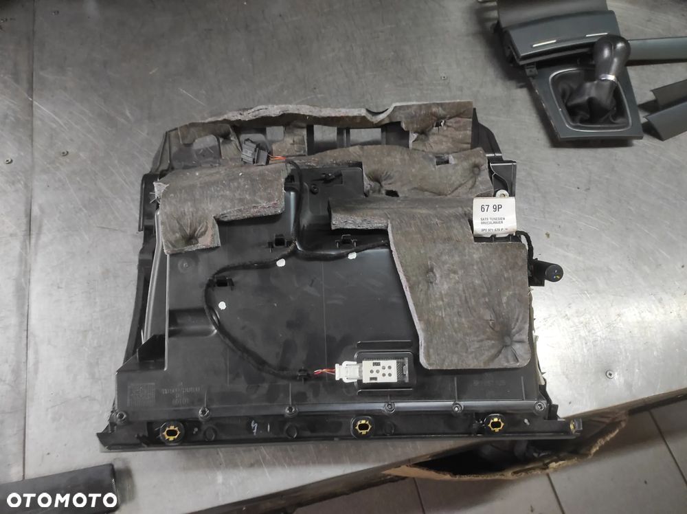 AUDI A3 8P 8P0 SCHOWEK PASAŻERA SZARY CAŁY WYSYŁKA !!!! - 5