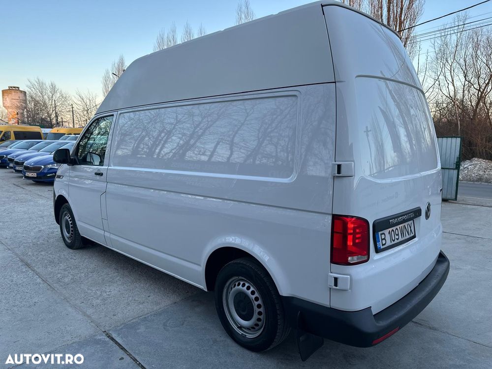 Volkswagen Transporter - 12