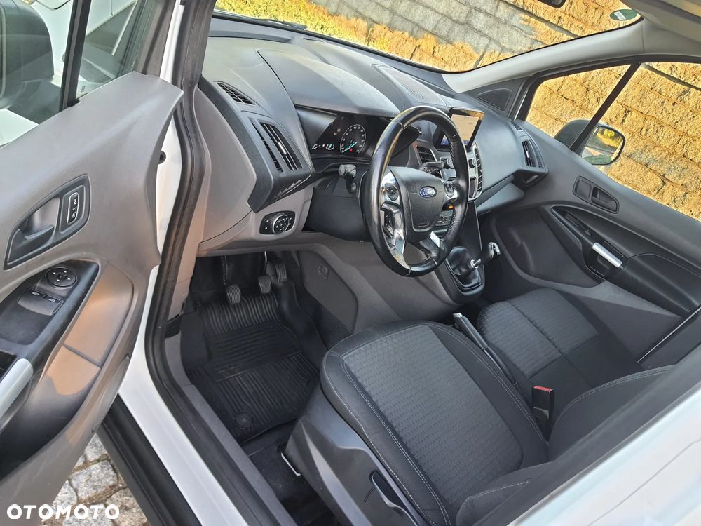 Ford Transit Connect XL - 8