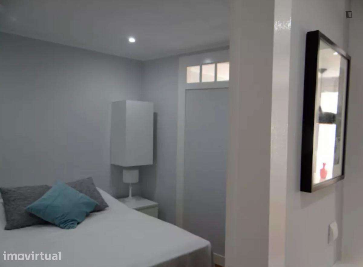 Apartamento com 2 quartos - localizado em Sé Lisbon - Grande imagem: 5/14