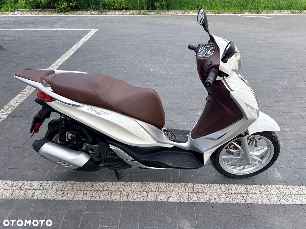 Piaggio Medley - 15