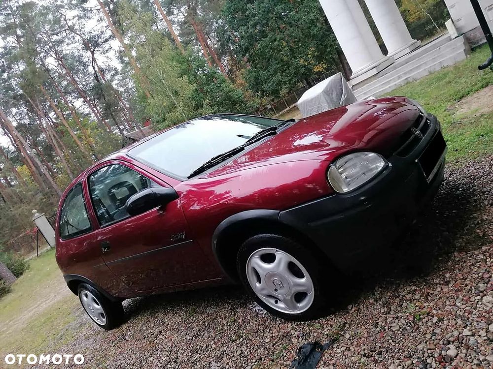 Opel Corsa - 1