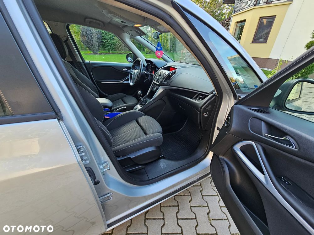 Opel Zafira - 7