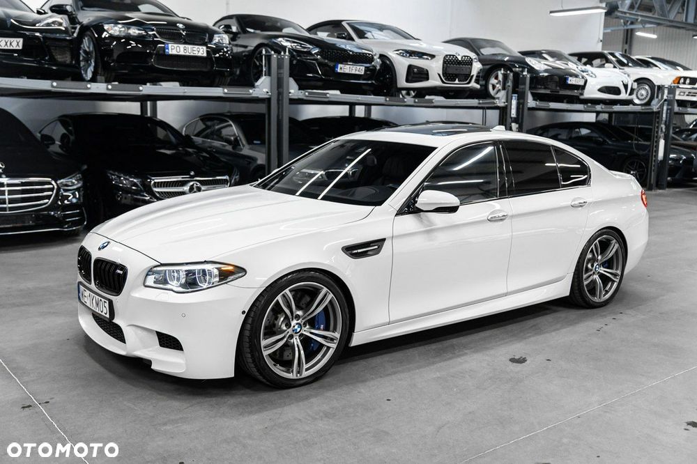 BMW M5 DKG - 12