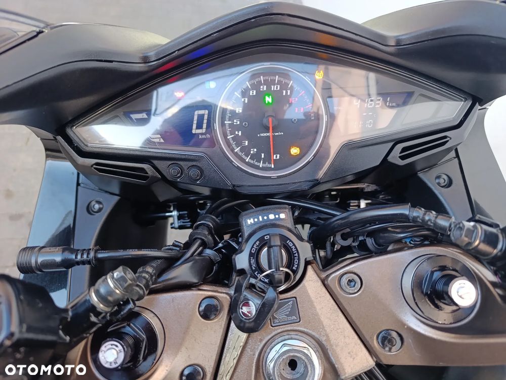 Honda VFR - 20