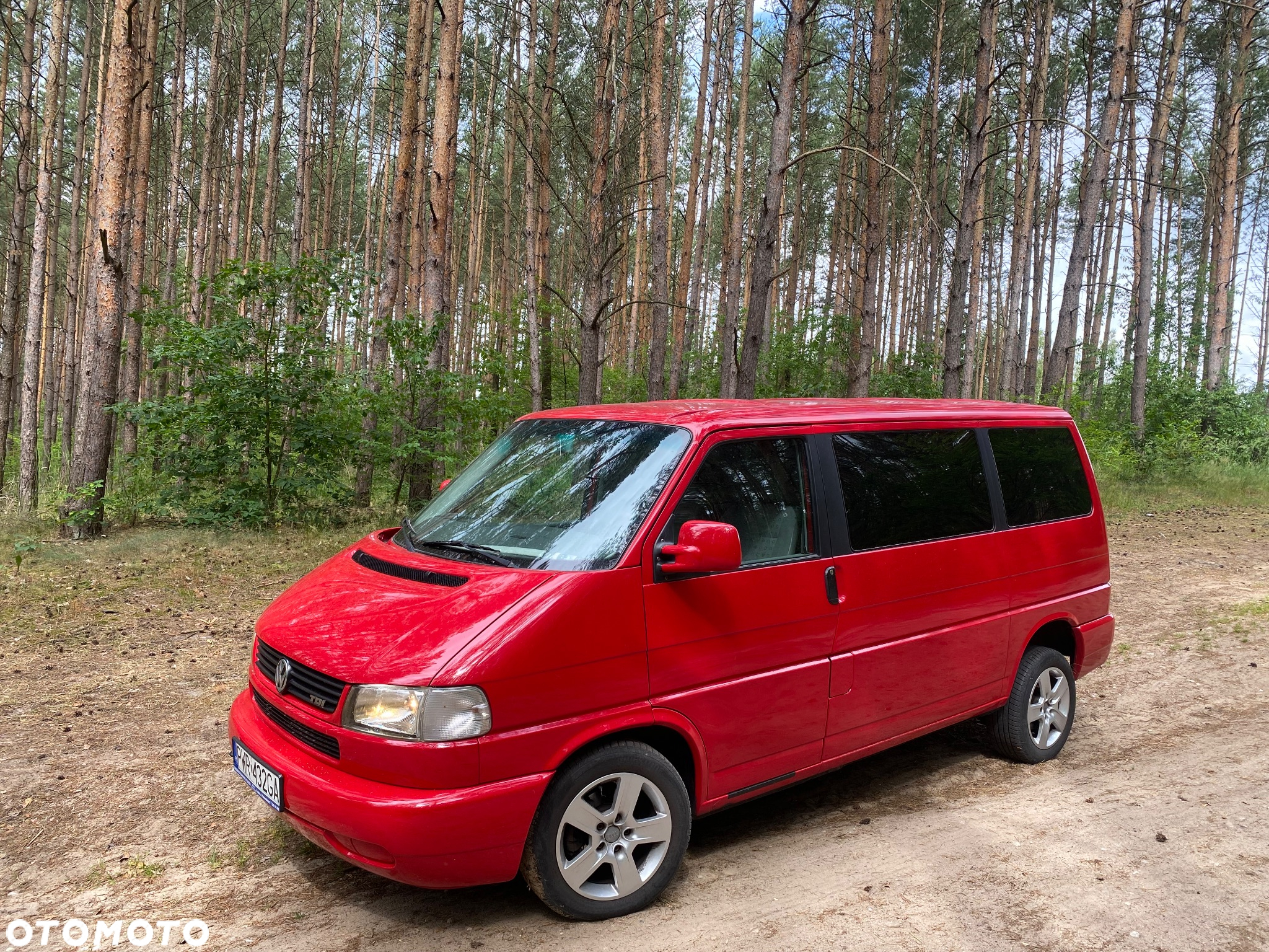 Volkswagen Caravelle - 2