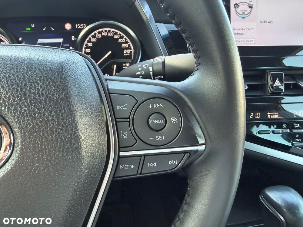 Toyota Camry 2.5 Hybrid Comfort CVT - 14