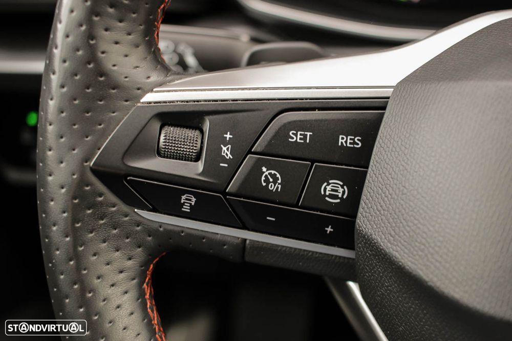 SEAT Leon ST 1.4 e-Hybrid FR DSG - 18