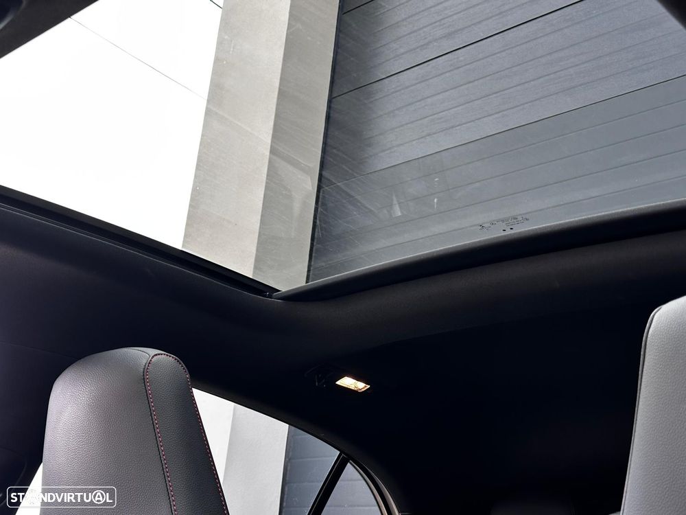 Mercedes-Benz A 250 e 8G-DCT AMG Line - 30