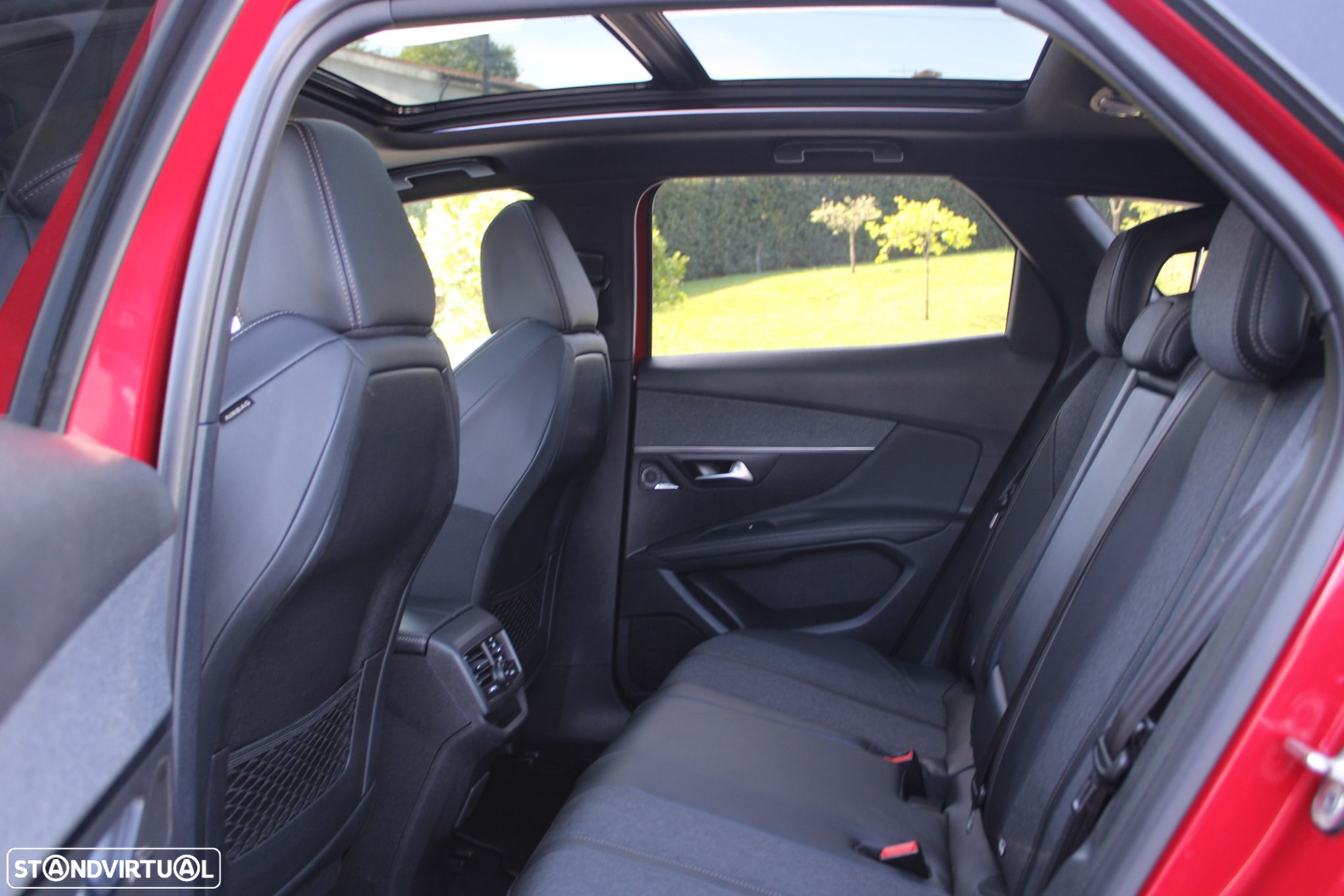 Peugeot 3008 1.2 PureTech GT Line EAT8 - 6