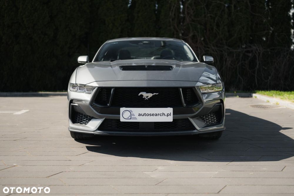 Ford Mustang - 2