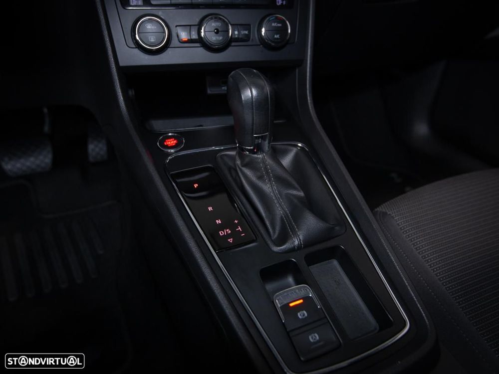 SEAT Leon 1.6 TDI Style DSG S/S - 20