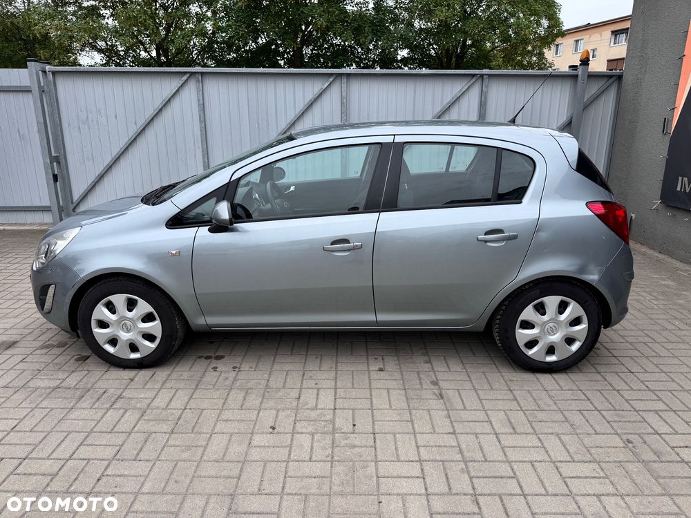 Opel Corsa - 2